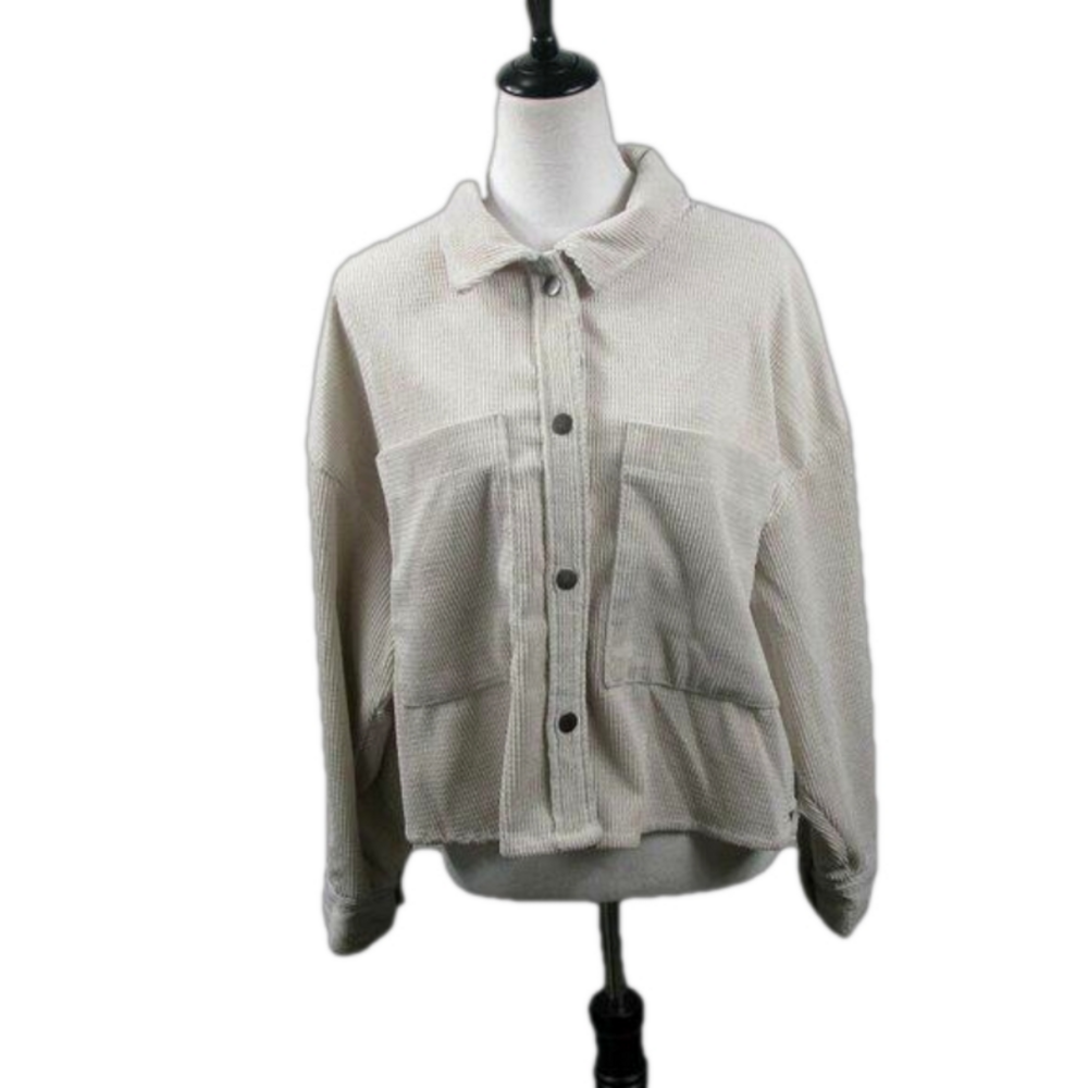 Rue 21 Cream Soft Textured Boxy Button Front Shacket Size Large